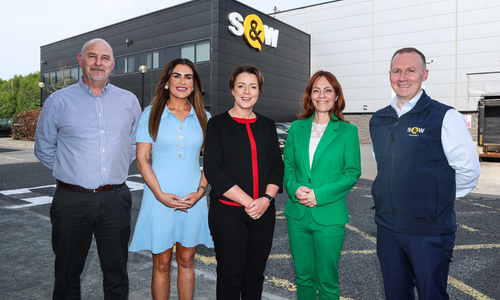 Northern Ireland Infrastructure Minister Liz Kimmins MLA meets with Logistics UK