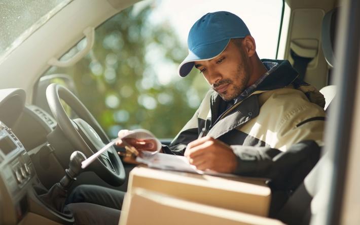 Skills shortages ease, but risks to the logistics workforce remain says Logistics UK