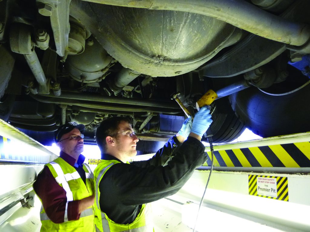 Continued fall in HGV drivers puts “industry at crossroads” – Logistics UK