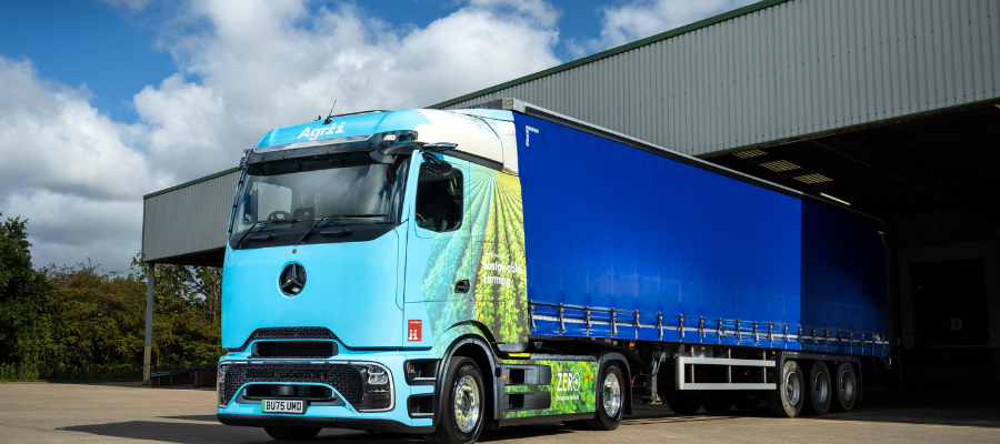 Agrii receives delivery of Mercedes-Benz eHGVs