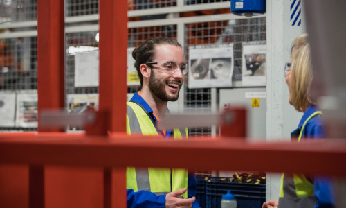 Logistics UK: Do the maths – apprenticeships can pay more than a degree