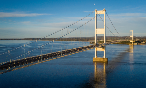 M6 closure and M48 Severn Bridge weight restriction