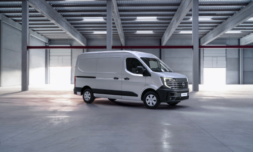 Interstar receives award from What Van?