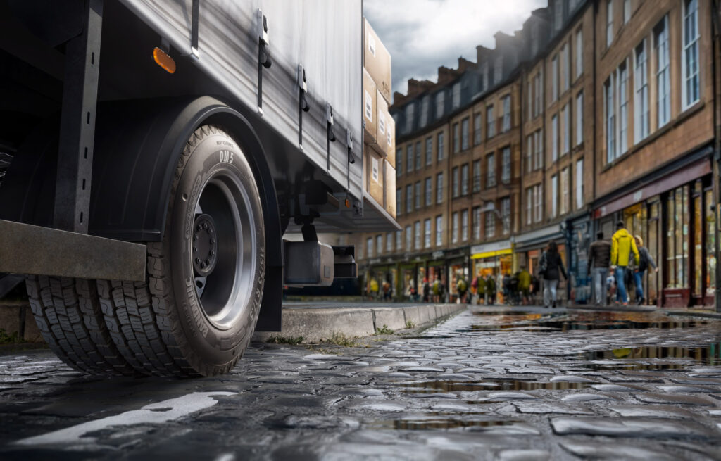 Respect for retreads: Bandvulc launches 5th generation Deliverymaster tyre for LGV fleets – Continental