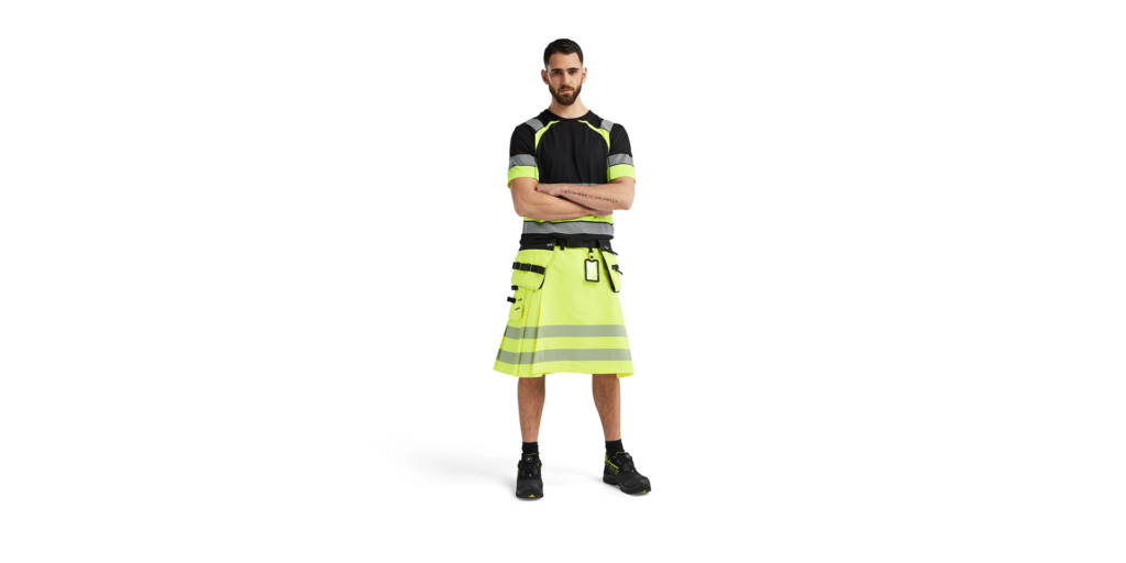 “They’ll never take our freedom (of movement)” – hi-vis kilts allow workers to embrace inner Braveheart